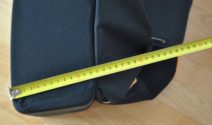 ergonomisch geformter Protektor